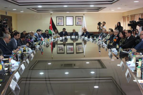 المشتركة الأردنية العراقية تتفق على اجراءات لازالة معيقات التجارة