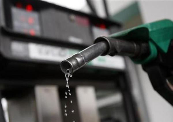 الحكومة: إرتفاع أسعار البنزين عالمياً في الأسبوع الثاني من الشهر