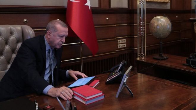 أردوغان ألقى رسالة ترامب بشأن سوريا في سلة المهملات
