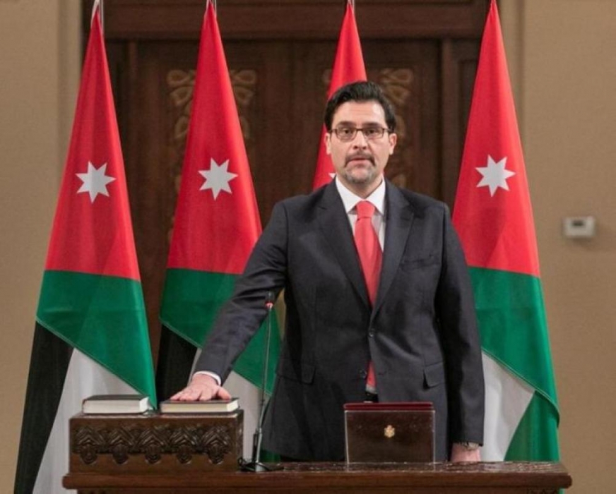 الحكومة تنفي تصريح منسوب لوزير النقل الجديد عن سبب أزمة السير في الأردن