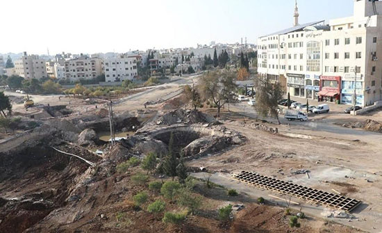 الحاج توفيق : نحو ألف متضرر من مشاريع في عمان