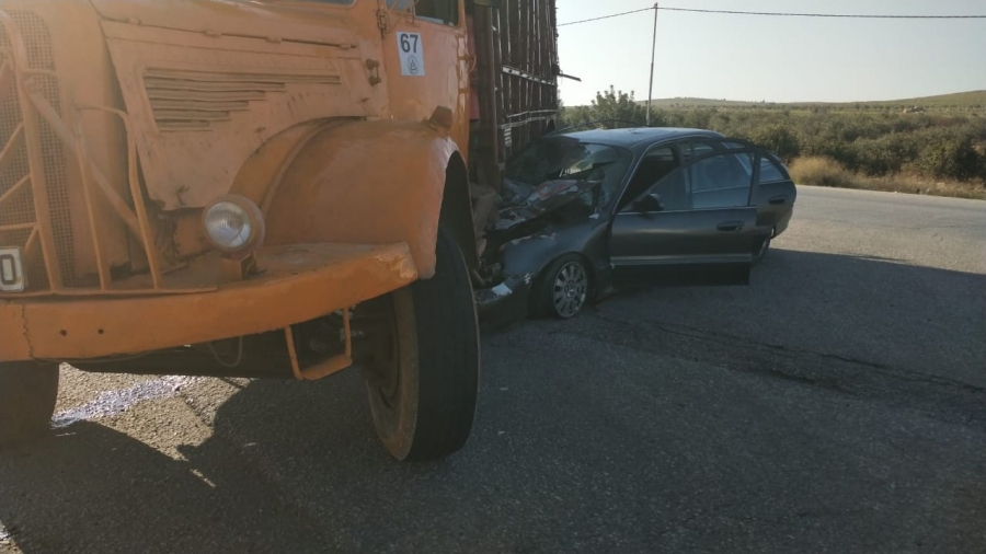 وفاة شخص اثر حادث تصادم بين مركبة وشاحنة في إربد