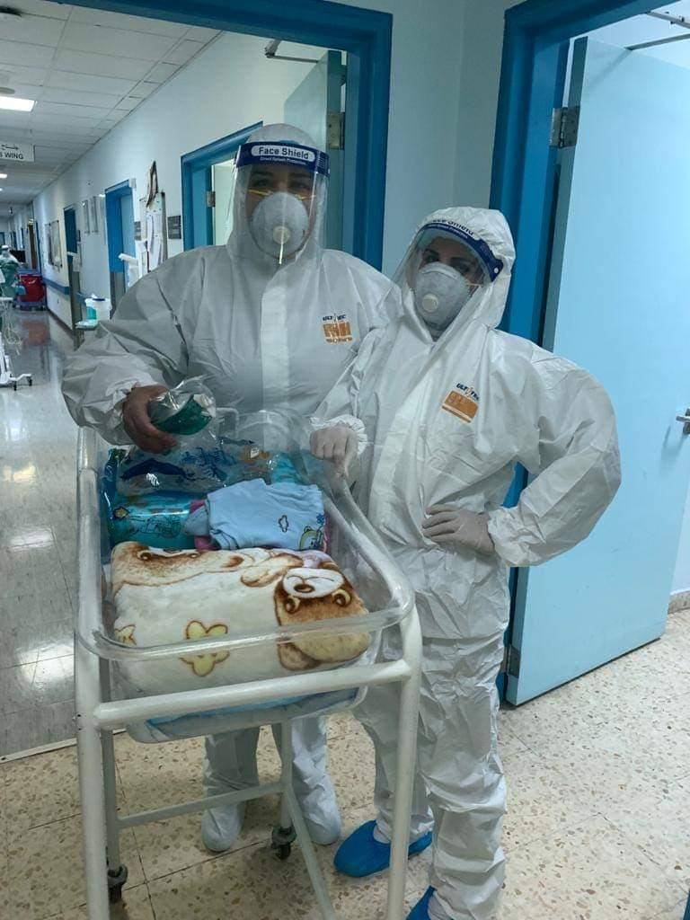الكشف عن صحة الطفلة المولودة من مصابة بالكورونا في اربد