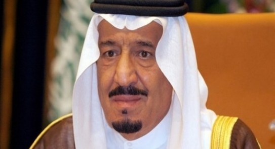 الملك سلمان يأمر الحكومة بتحمل 60 من رواتب موظفي القطاع الخاص السعوديين
